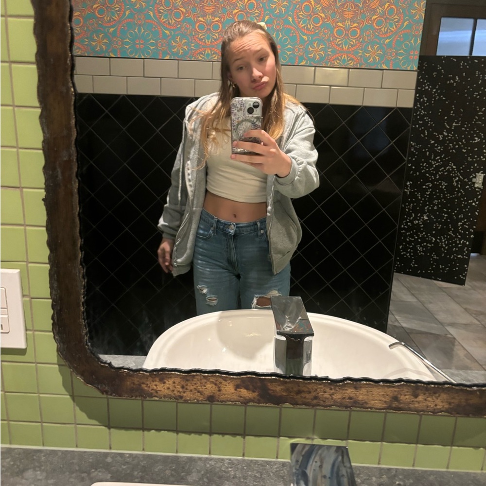 Meet your Posher, Lindsey